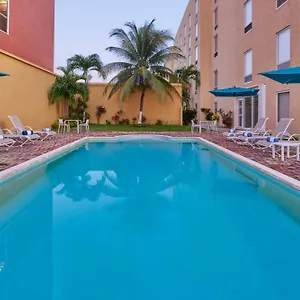 Express Junior By Marriott Cancún