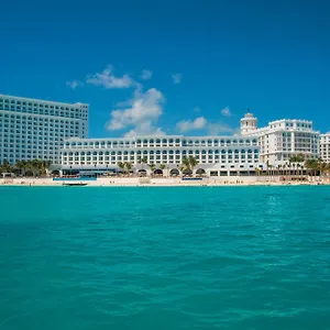 Riu (adults Only) Hotell