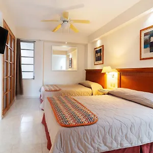 Y Nader Hotel